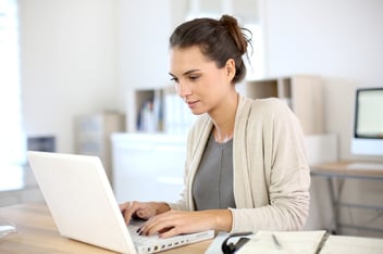 Feature Image for Tips for Designing the Best Digital Curriculum for Volunteer Training