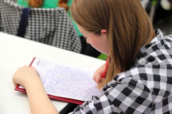 A volunteer manager writing a volunteer recommendation letter